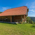 Organic Homestead Mikl Daire Slovenj Gradec