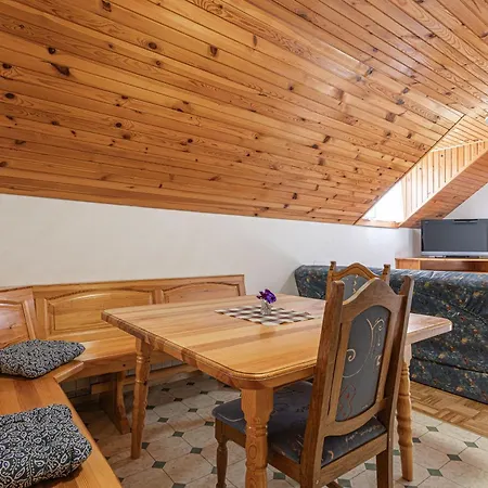 Organic Homestead Mikl *