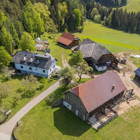 Organic Homestead Mikl Appartement