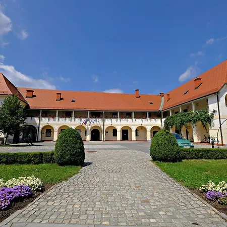 Organic Homestead Mikl Apartman Slovenj Gradec