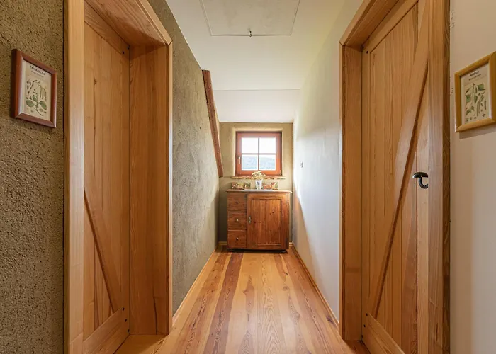 Organic Homestead Mikl *